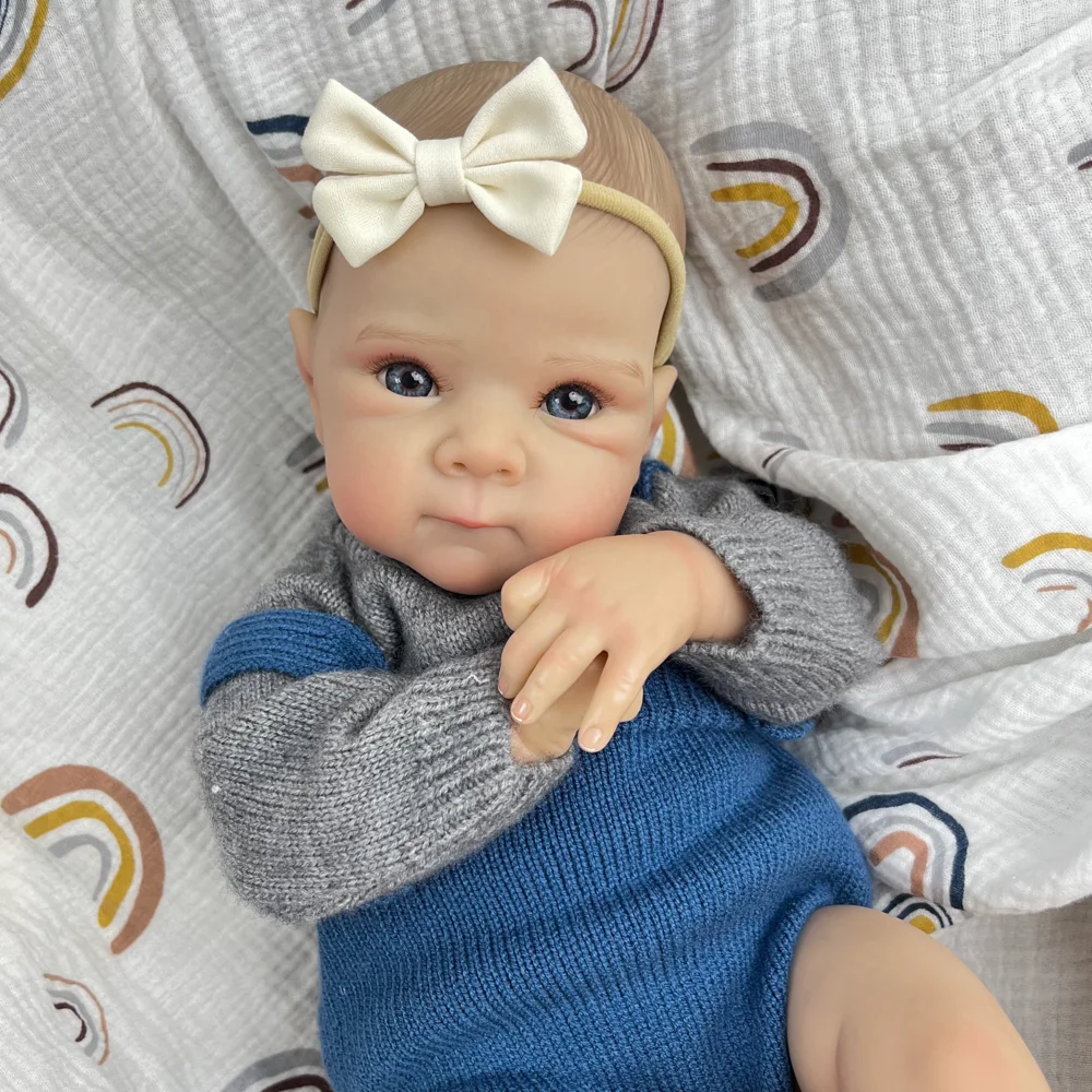

BZDOLL 45 CM Real-Look Reborn Baby Doll 18 Inch Lifelike Design, Cloth Body 3D-Skin, Great Fashion Birthday Gift for Girls