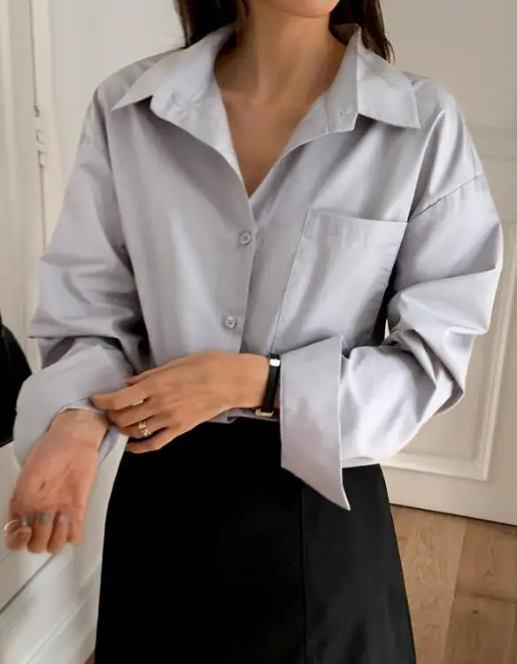 Camisa feminina oversized cor sólida lapela botão fino frente com bolso solto diário profissional deslocamento camisa de manga comprida