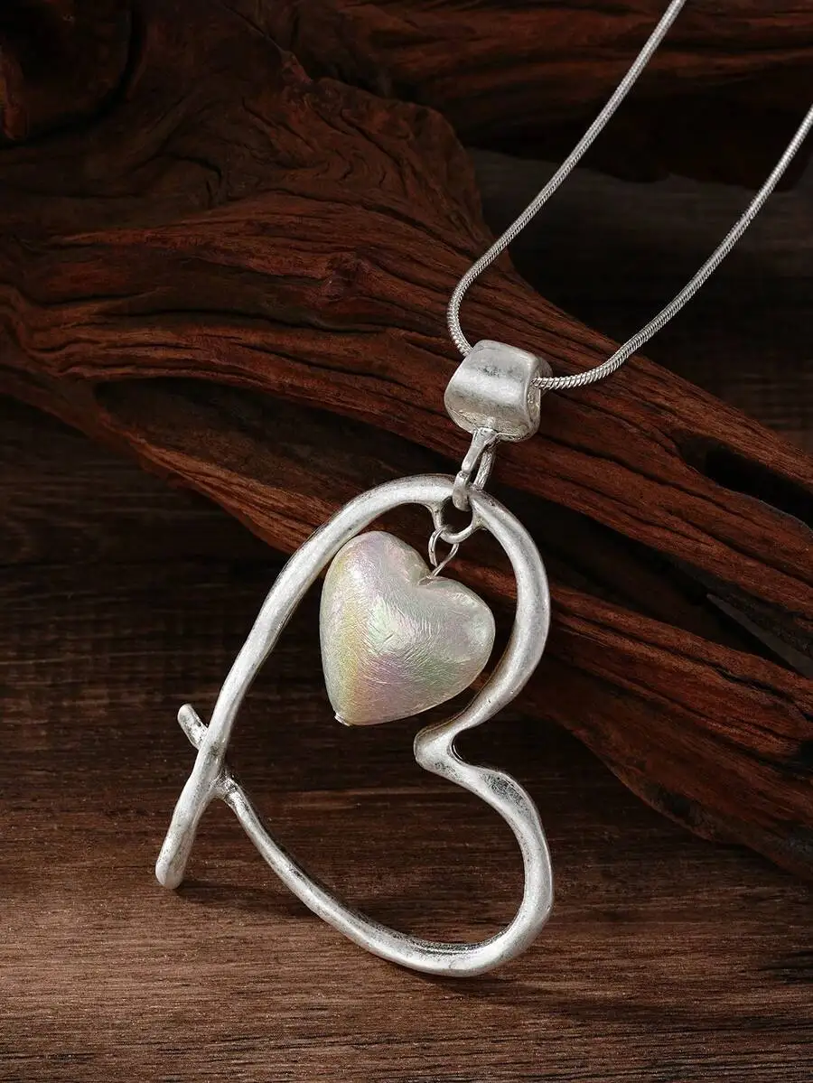 

Boho Heart Pendant Necklace For Women Fashion Long Chain Daily Party Valentine Gift