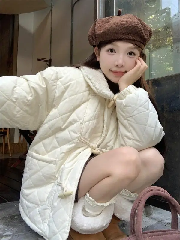 Korean Fashion Fall and Winter New Women Tops Parkas Lamb Wool Turn Down Collar Long Sleeve Horn Buckle Single Breasted Coats