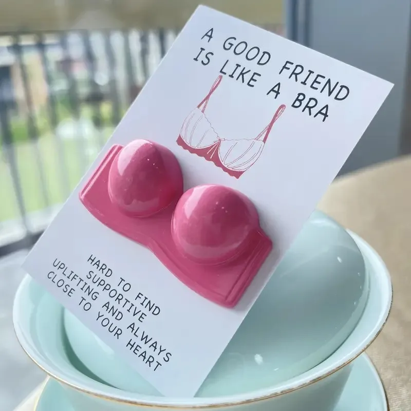 1 pcs Uplifting Encouragement Card: A Good Friend is Like a Bra - Perfect for New Year, Carnival, Thanksgiving, Graduation,