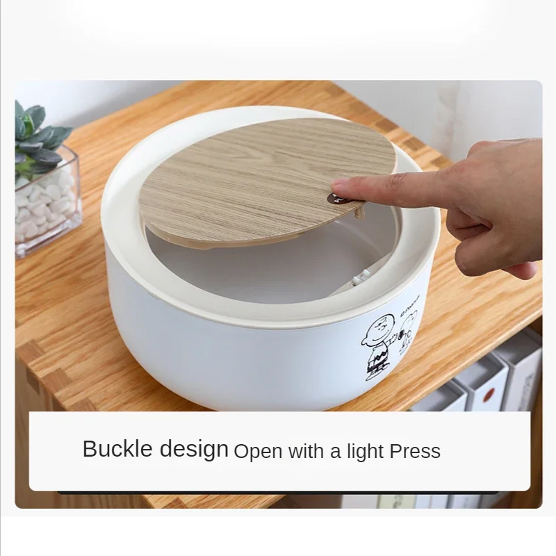 Snoopy mini lixo bin dos desenhos animados desktop cesta de lixo mesa de escritório em casa plástico lata de lixo criativo caixas de lixo diversos barril caixa