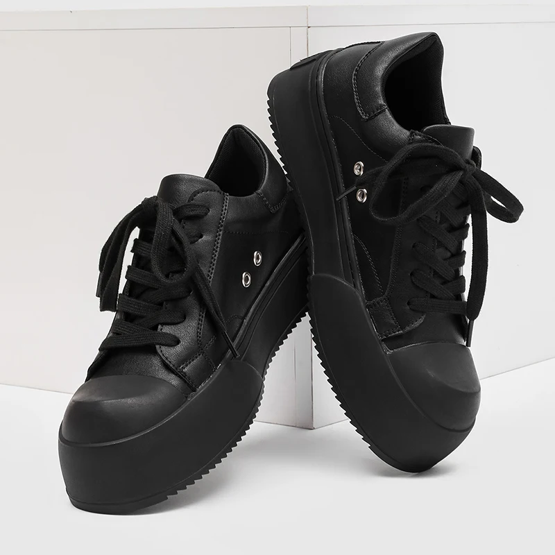 Spring Autumn Men Black Thick Soled Casual Shoes Simple Height Increasing Anti Slip Versatile Shoes for Daily Commuting
