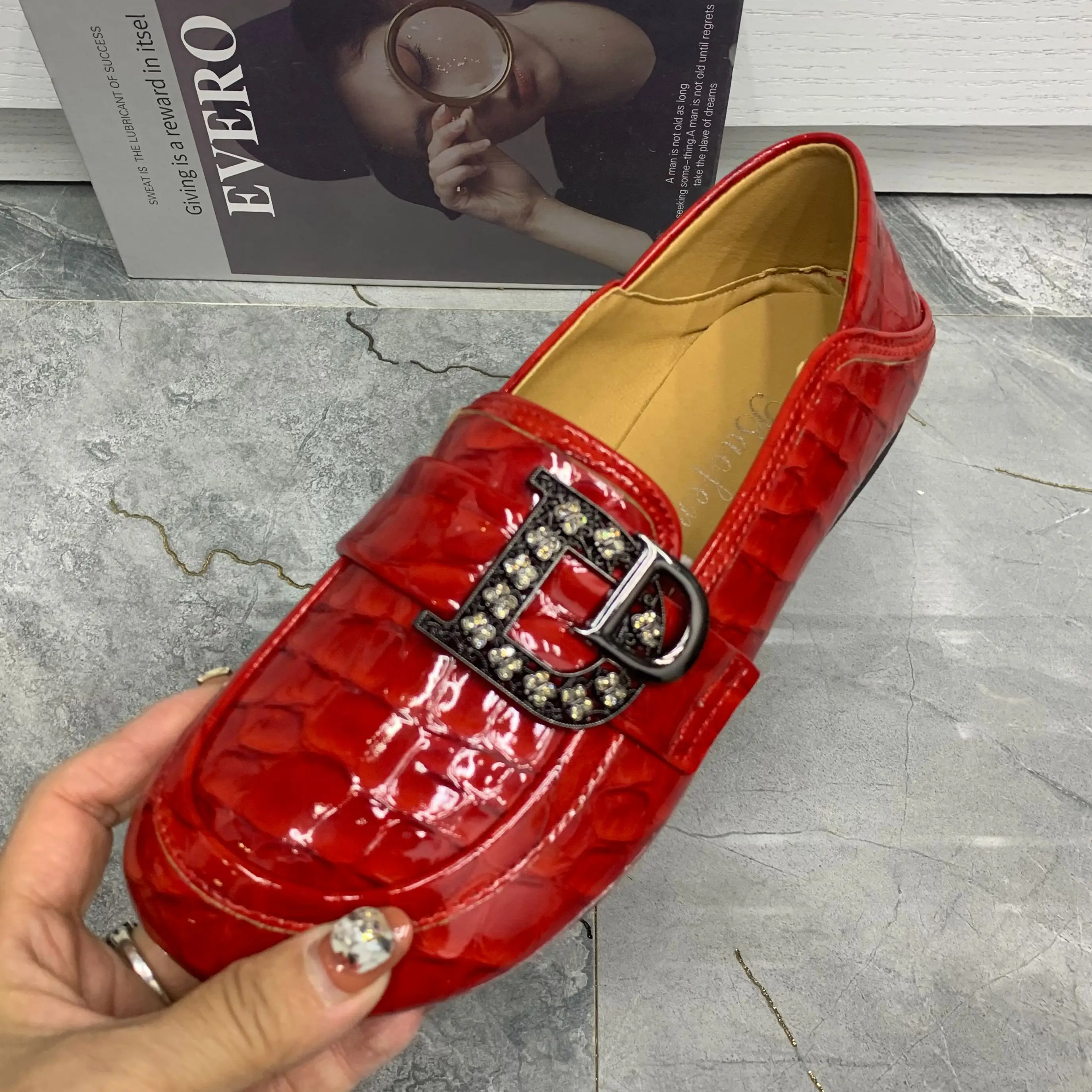 Women Flats Shoes Patent Leather Shoes Women Casual Mullers Plus Size Fashion Luxury Brand Shoes