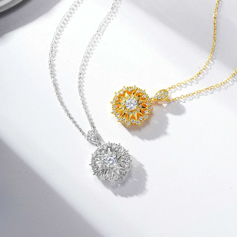 Light luxury 18K white gold and platinum PT950 necklace for women full of diamonds, small compass and high carbon diamonds
