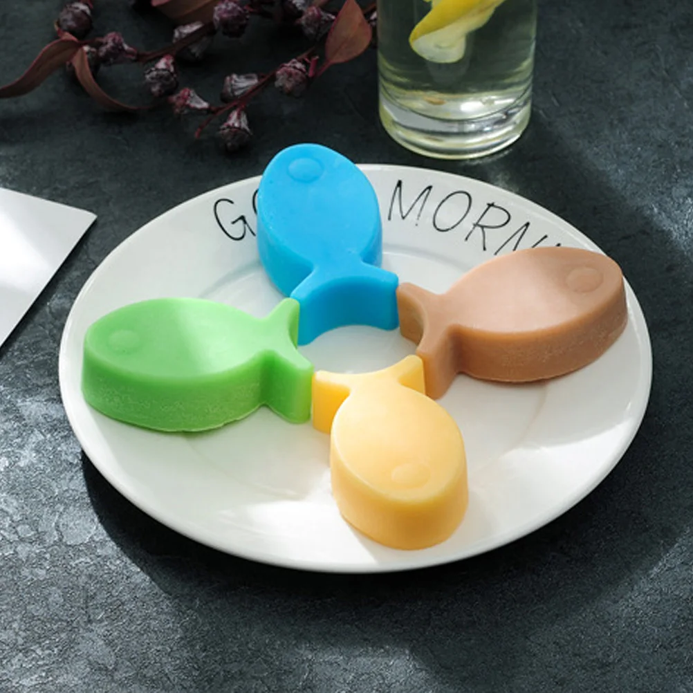 

4 Grids Fish Ice Cube Tray Food Grade Silicone Mold Flexible Safe for Oven Dishwasher Refrigerator Cake Decorating Tool