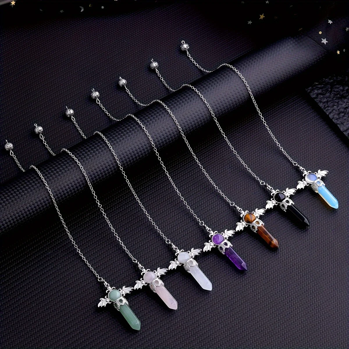 Angel Wing Natural Stone Pendant Pendulums Healing Reiki Crystals Amethysts Quartz Pendulum for Divination Dowsing Pendulo X199