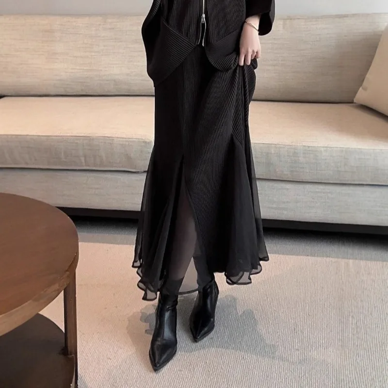 Miyake meia saia plissada 2025 outono inverno engrossado fishtail saia elegante commuter halter design simples emenda sólida jupe