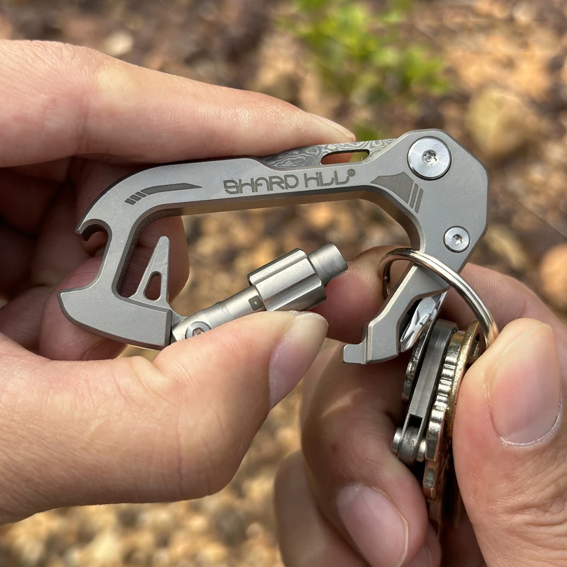 Outdoor Creative Portable EDC Multi Functional Mountaineering Quick Hook Camping Car Emergency Bottle Opener Tool