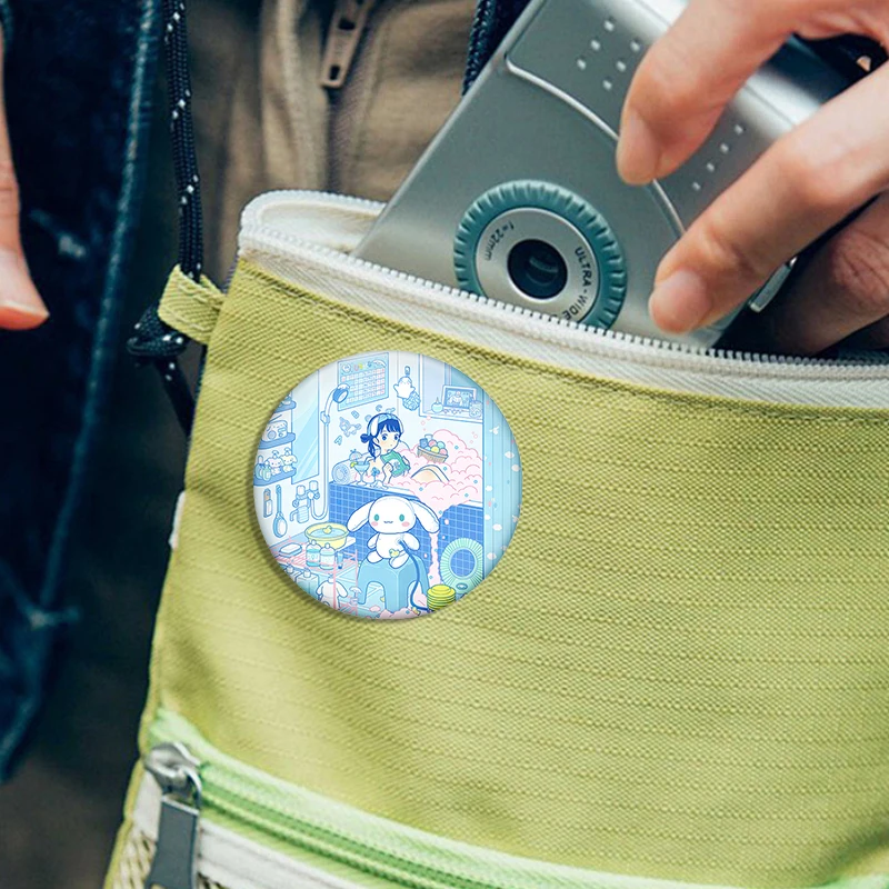 Kawaii Hello Kitty Button Pin Anime Figura Cute My Melody Cinnamoroll Distintivo da bavero Zaino personalizzato Abbigliamento Spilla Regali per i fan