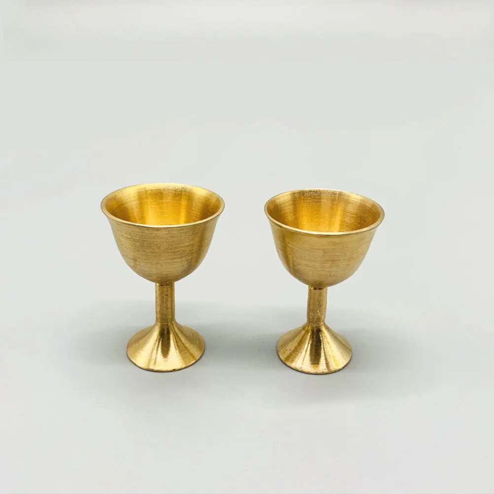 

2Pcs Brass Retro Wine Cups Luxury Temple Decorative Copper Cups for Worship Brass Cup Holy Cup Temple Offerings