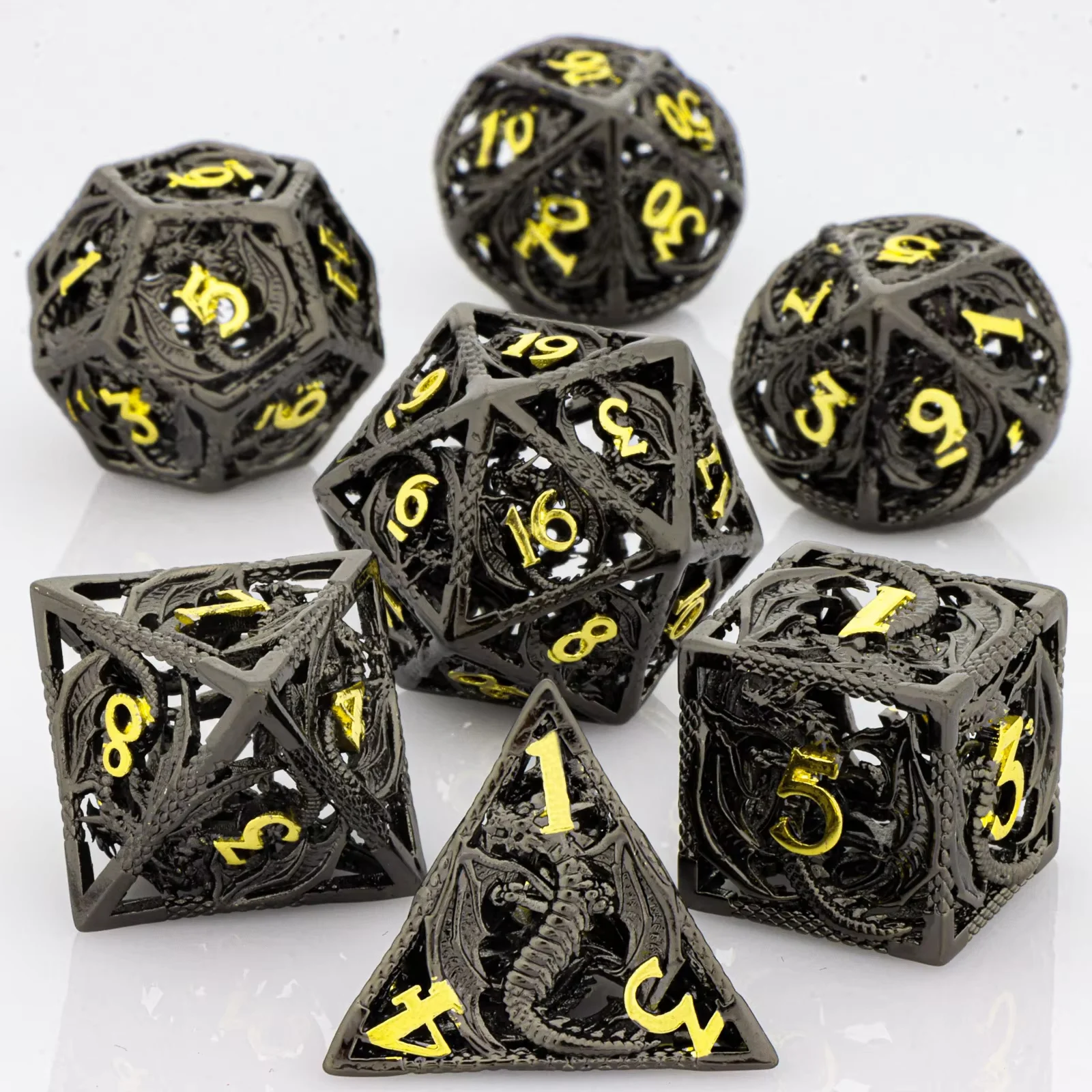 

Metal dice Set Hollow polyhedral Flying Dragon Metal dice Suitable 7Pcs Set for Dungeons and Dragons RPG MTG Table Games