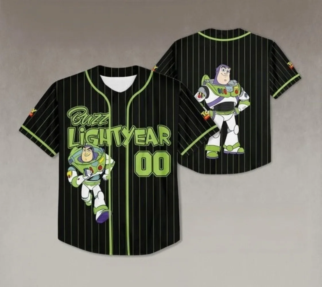 The 26-27 Anime-themed Baseball Uniform, Featuring Thin Vertical Stripes and Green Edging, Is Ideal for Family Matching Outfits