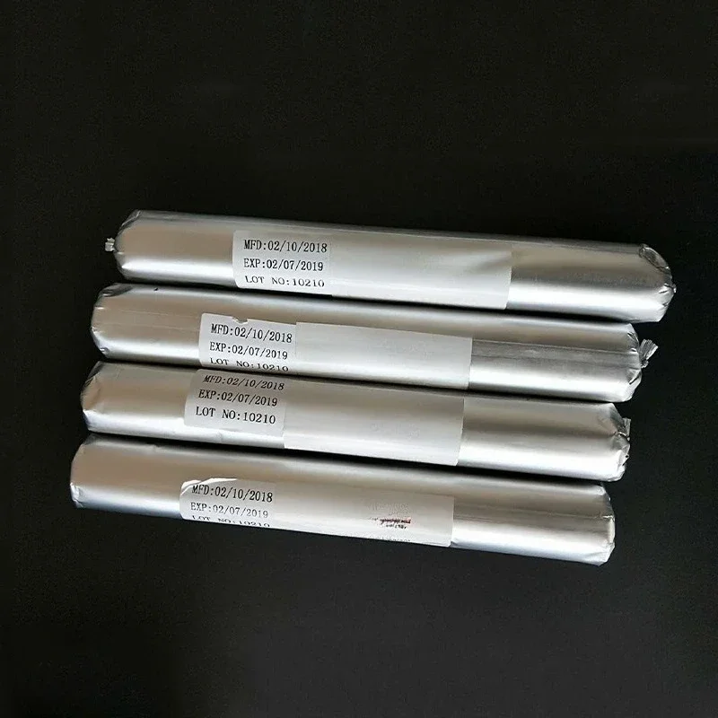 مانع تسرب باب ونافذة السيارات من مادة البولي يوريثين، مانع تسرب مقاوم للماء للزجاج الأمامي الأسود سعة 600 مل، لاصق هيكلي #1