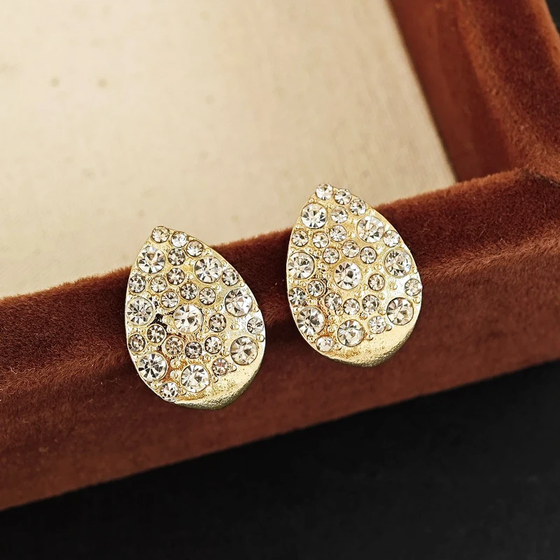 2024 New Water Drop Stud Earrings for Women Full Crystal Geometry Luxury Wedding Ear Jewelry Exquisite Small Earrings brincos
