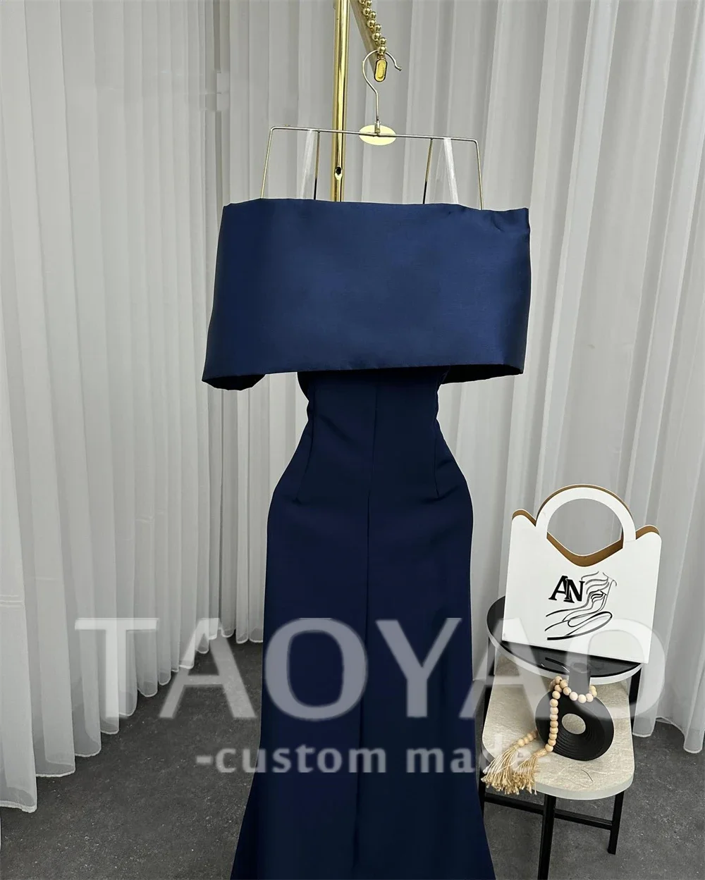 Navy Blue Customized Mermaid Graceful Jersey Evening Dress Modern Boat Neck Off the Shoulder Sleeveless Prom Dress Fashion