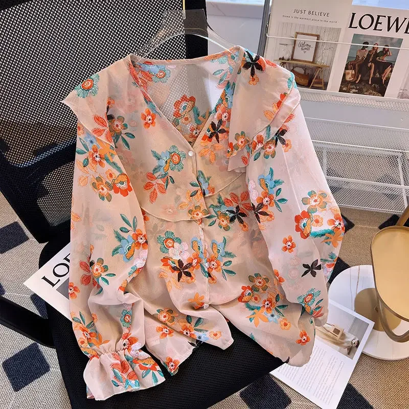 

Large Size Women Comfortable Early New Chiffon Floral Long-sleeved Shirt Fat Girl's Belly Covers Looks Slim Doll Collar Top
