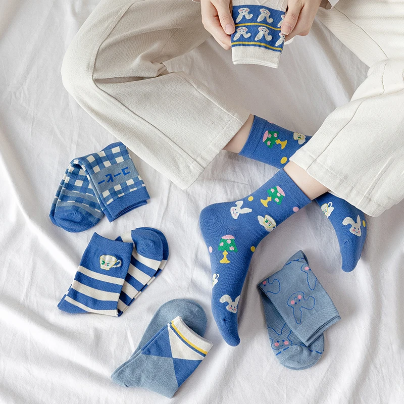 جوارب كرتونية متوسطة الطول للنساء ، مرتّبة بخط على شكل حيوانات لطيفة ، عصرية ومتعددة الاستخدامات ، الصيف والربيع ، 6 أزواج