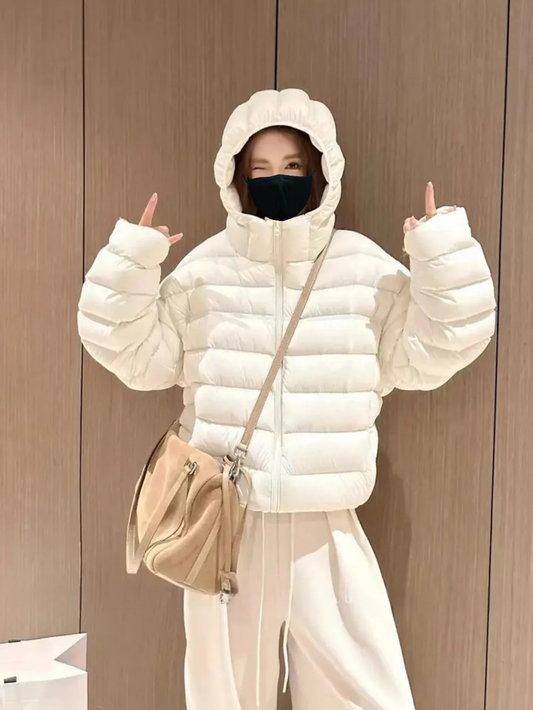 Women's Thickened Short Cotton Jacket 2026 Spring Casual Style Standard Fit Zipper Closure Breathable Windproof Warmth