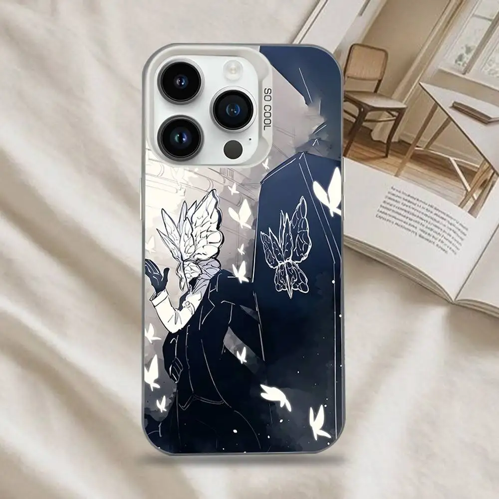 حافظة هاتف Limbus C-Company Quixote Butterfly لهاتف iPhone 16,15,14,13,12,11,Mini,Pro,SE,MAX غطاء أبيض غير لامع مقاوم للصدمات