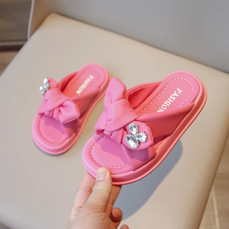 Girls Slippers Summer Outside Wear Pink Bow Rhinestone Girls Shoes Beige Soft Bottom Non-slip Fashion Children Sandals Slippers