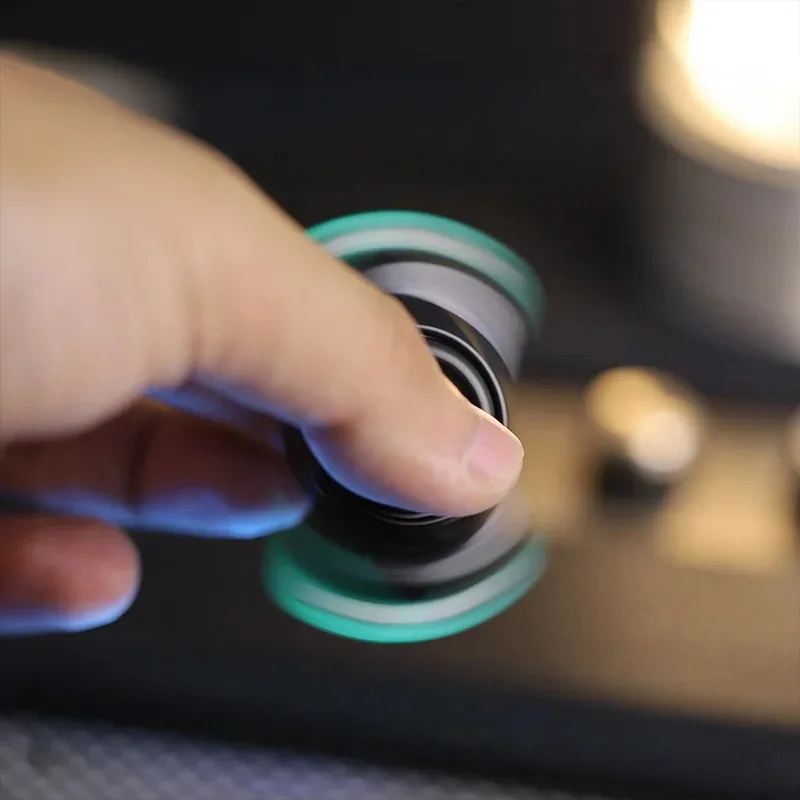 جياو ستوديو نامبو اير فيدجيت سبينر