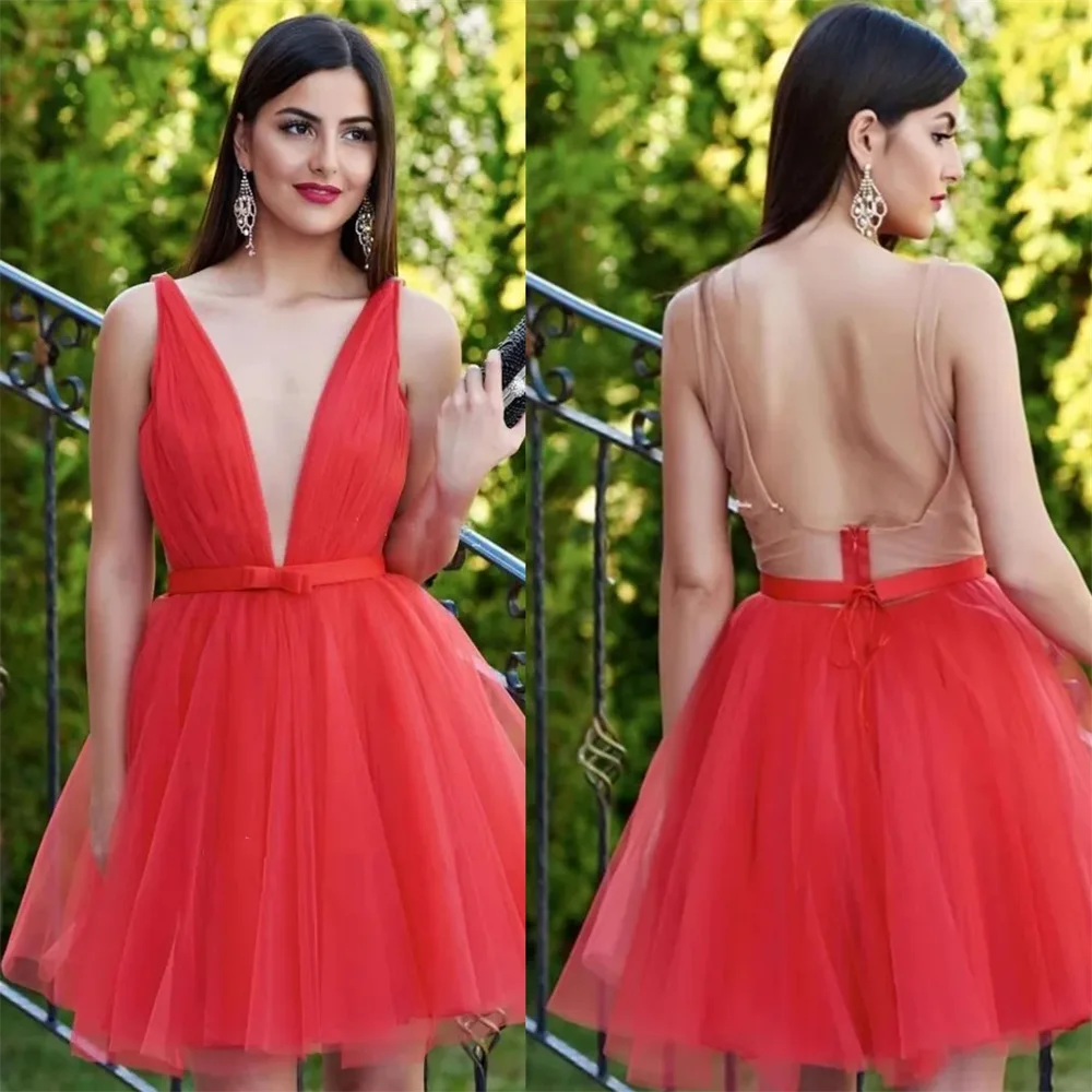 Elegant Backless Juniors V Neck Short Homecoming Dresses A Line Pleated Mini Tulle Cocktail Party Dress