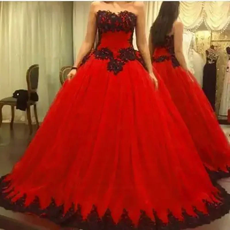 

Red Wedding Dress 2022 Robe De Mariage Plus Size Sexy Black Applique Floor Length Ball Gown Bridal Gown CustomizedBride Dress