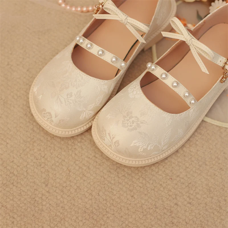 TQBTDL 2025 Nuove scarpe Mary Jane con cinturino per ragazze Taglio ampio con borchie Cintura con fibbia Cintura cinese Hanfu Party Princess Pumps