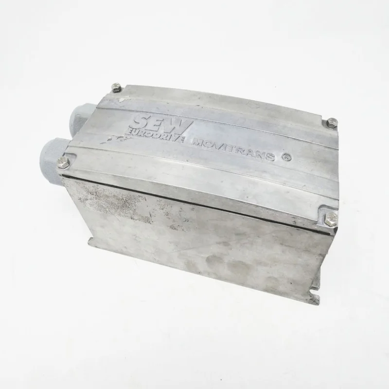 

Новый оригинальный компенсатор Movitrans TCS10A-E08-120-3 (PLC) *Максимальная выгодность* В наличии