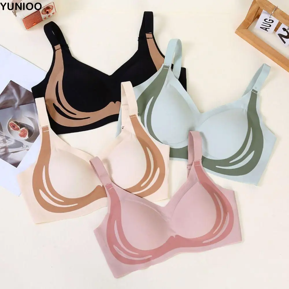 

Мягкий лоскутный беспроводной бюстгальтер с глубоким V-образным вырезом, противоударный антипровисающий бюстгальтер для женщин, большая чашка, собранная грудь, нижнее белье с эффектом пуш-ап для девочек