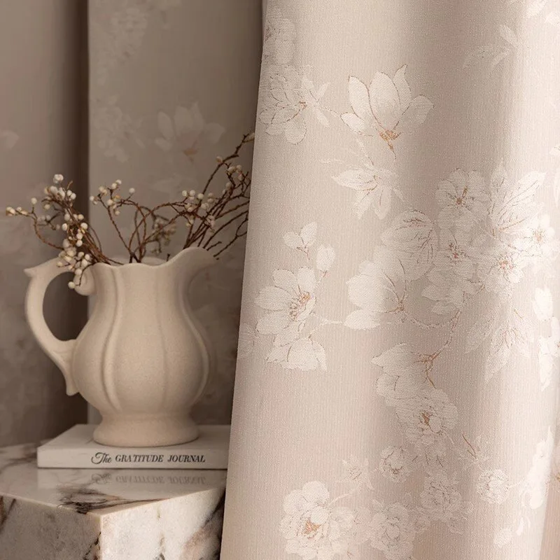 

New Chinese magnolia French cream style curtains chenille jacquard living room bedroom second-hand milk tea blackout curtain fab
