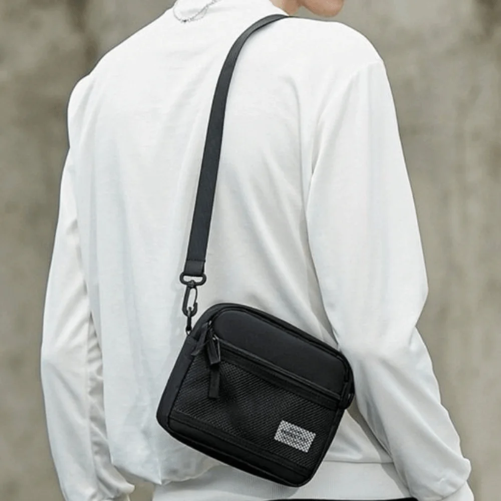 

Oxford Cloth Men Crossbody Bag Adjustable Strap Multi-pockets Sling Shoulder Bag Removable Large Capacity Male Phone Purse