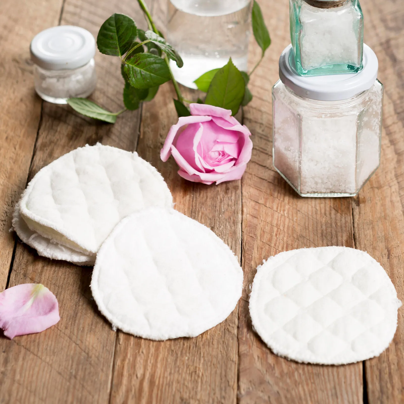 

12Pcs Leakproof Nursing Pads Reusable Washable Cotton Breastfeeding Pads Ultra Absorbent Thickened Layers Comfortable Skin