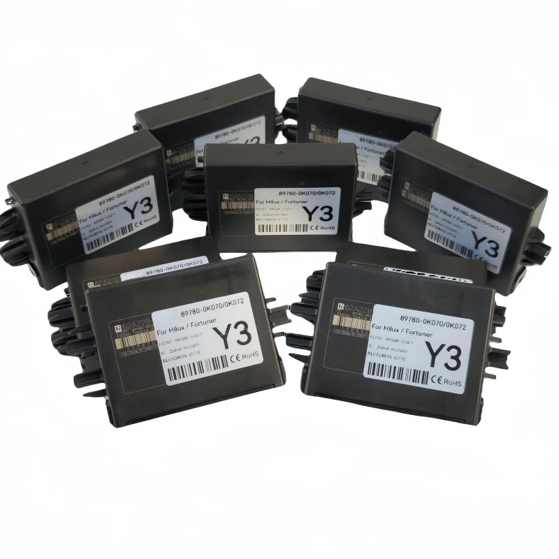 صندوق منع الحركة الأصلي Toyota 89780 Y3 Y4 Y8 مع شريحة 8A مبرمجة بالفعل التوصيل والتشغيل لسيارة Toyota Hilux Fortuner 2019 Flip