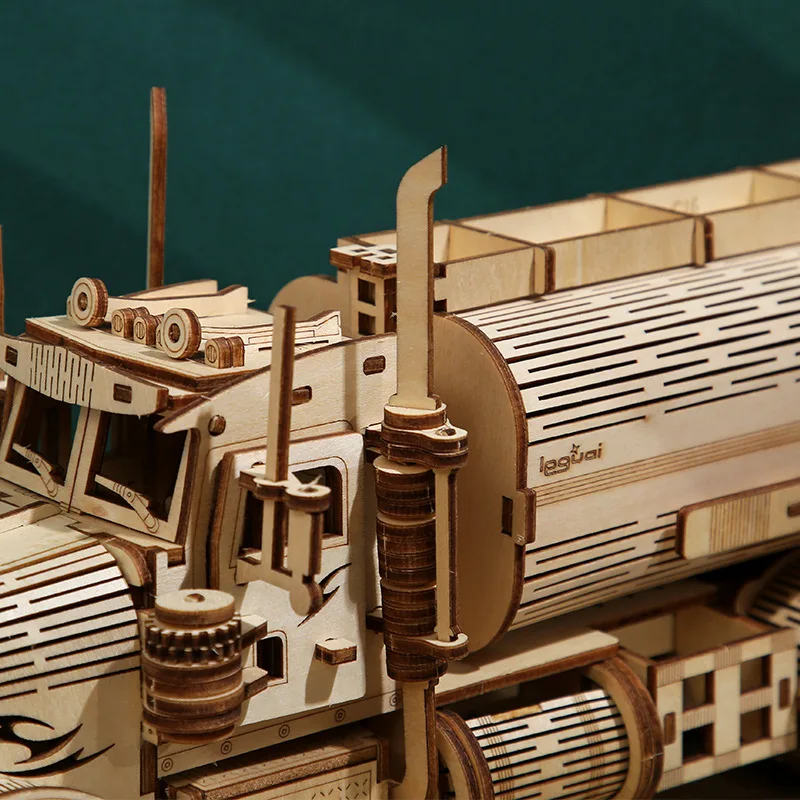 Tanker Truck 3D Wooden Puzzle, Simulated Transport Vehicle DIY Assembly Model, Educational Desktop Ornament Handcraft Gift