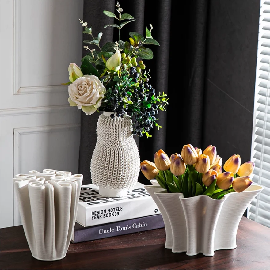 Creative 3D Texture Printing Wrinkled Ceramic Vase, Modern Irregular Art Vase, Table Flower Arrangement, Home Decoration