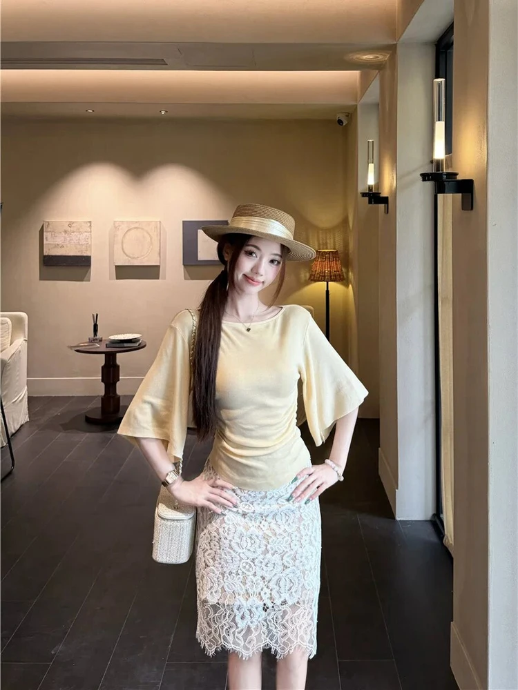 

Women's Fashion Summer 2026 Lace Bell Sleeve T-shirt Set High Waist Half Skirt Two-Way Wear Casual Style mid Sleeve Slim Fit