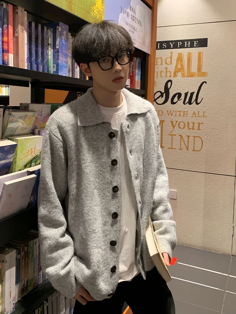 

Корейский кардиган-свитер в стиле Lazy Sle для мужчин, осенний, в стиле Old Money, с отложным воротником, вязаный, для пар, Cleanfit