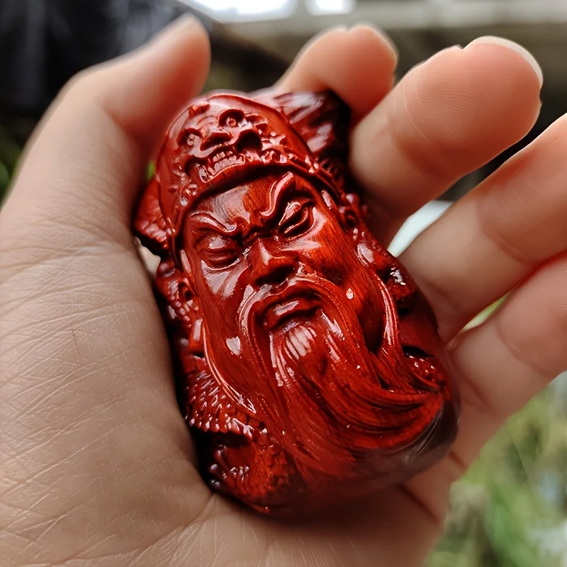 Hand-Carved Wooden Guan Gong Crafts and Ornaments, Suitable for Car Decorations, Wooden Carving Hand-Held Crafts, Car Crafts