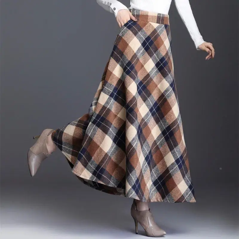 Retro Tweed Plaid Skirt Women's Thickened Woolen A-Line Midi Skirt High Waist 5 Grids Autumn Season Regular Thickness