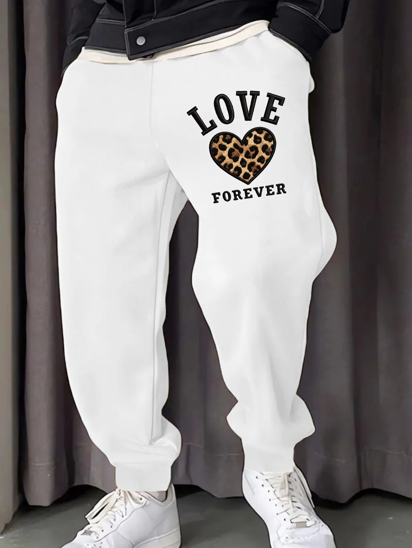 

Creative Leopard Print Love Forever Design Men Jogging Pants Fashion Autumn Sweatpant Pocket Fleece Trousers Sport Casual Pant
