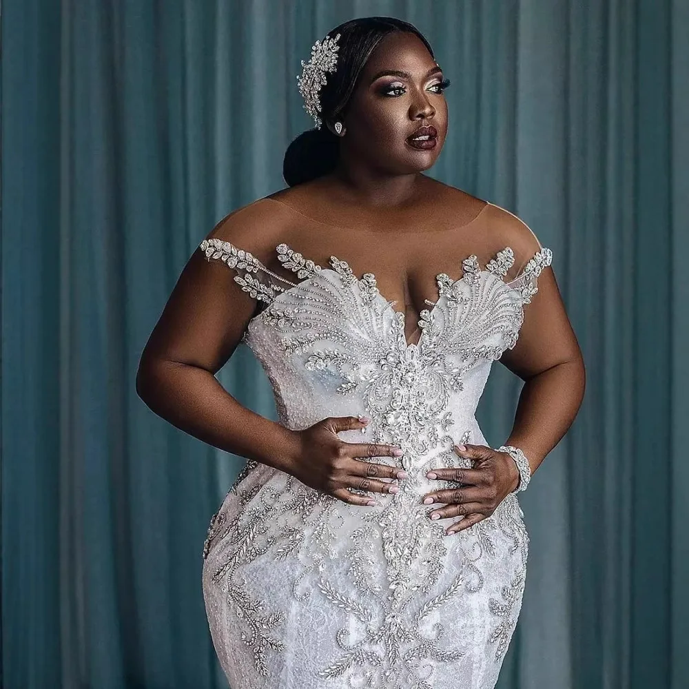 Luxueux 2025 nouvelle queue Simple mot mariée une épaule perlée robe de mariée en cristal