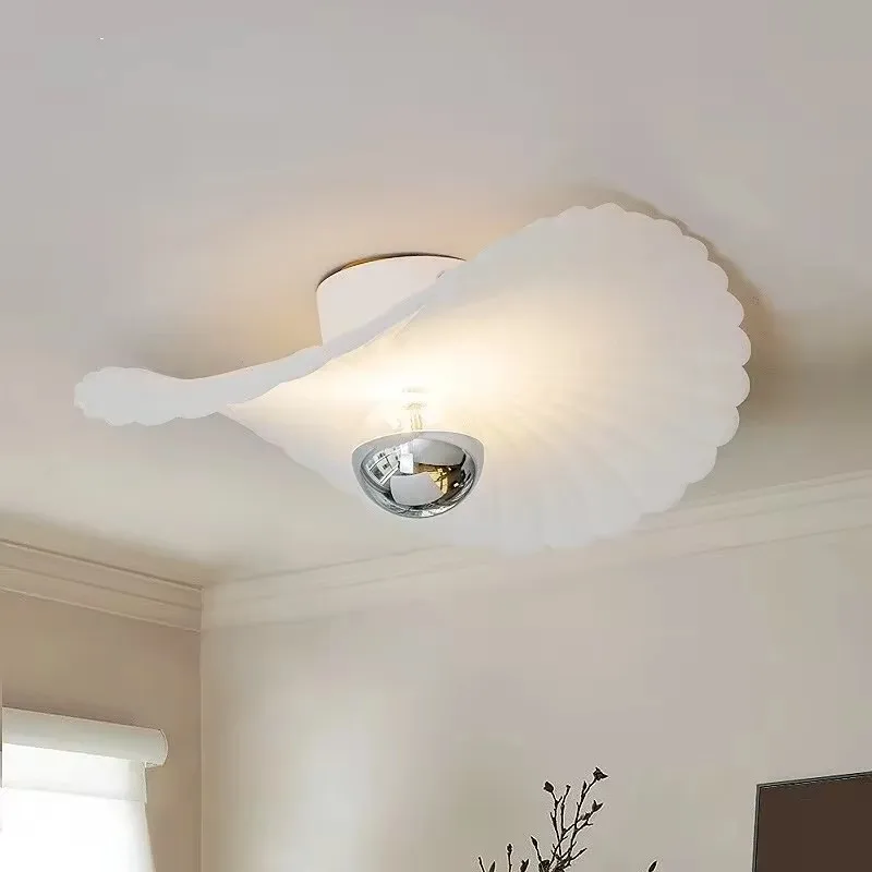 Nordic Minimalism LED Pendant Lights Dining Room Bedroom Modern Ceiling Lamp Decoration Bedside Lamp Arc Design Lighting Light