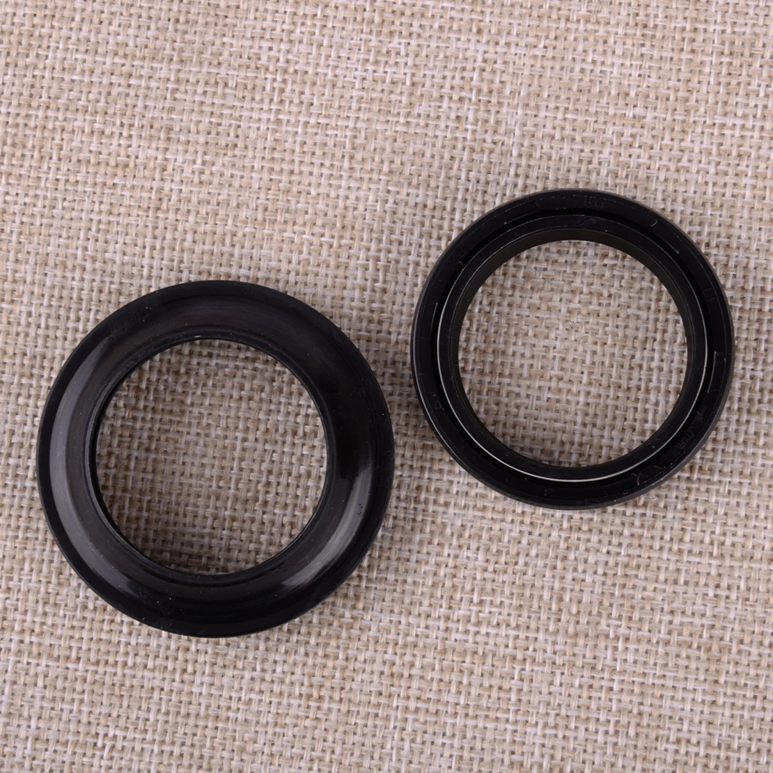 4Pcs Front Fork Oil Seals With Dust Wiper Seals Set Black Rubber Fit for Yamaha XV700 XV750 XV1000 XV1100 Virago