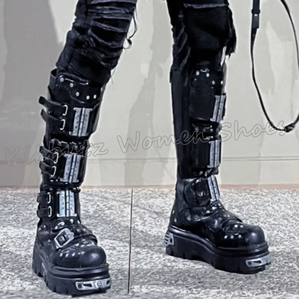 Kniehoher Stiefel, Metalldekor, Punkrock, Gothic, dunkler Stil, runde Zehen, flach, mit Leder, einfarbig, modisch, luxuriös, prägnante Schuhe, Neu