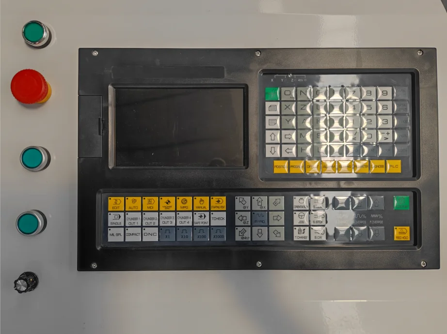 مخرطة خشب CNC متعددة الوظائف مع آلة مخرطة عمل الخشب بنظام التحميل الأوتوماتيكي