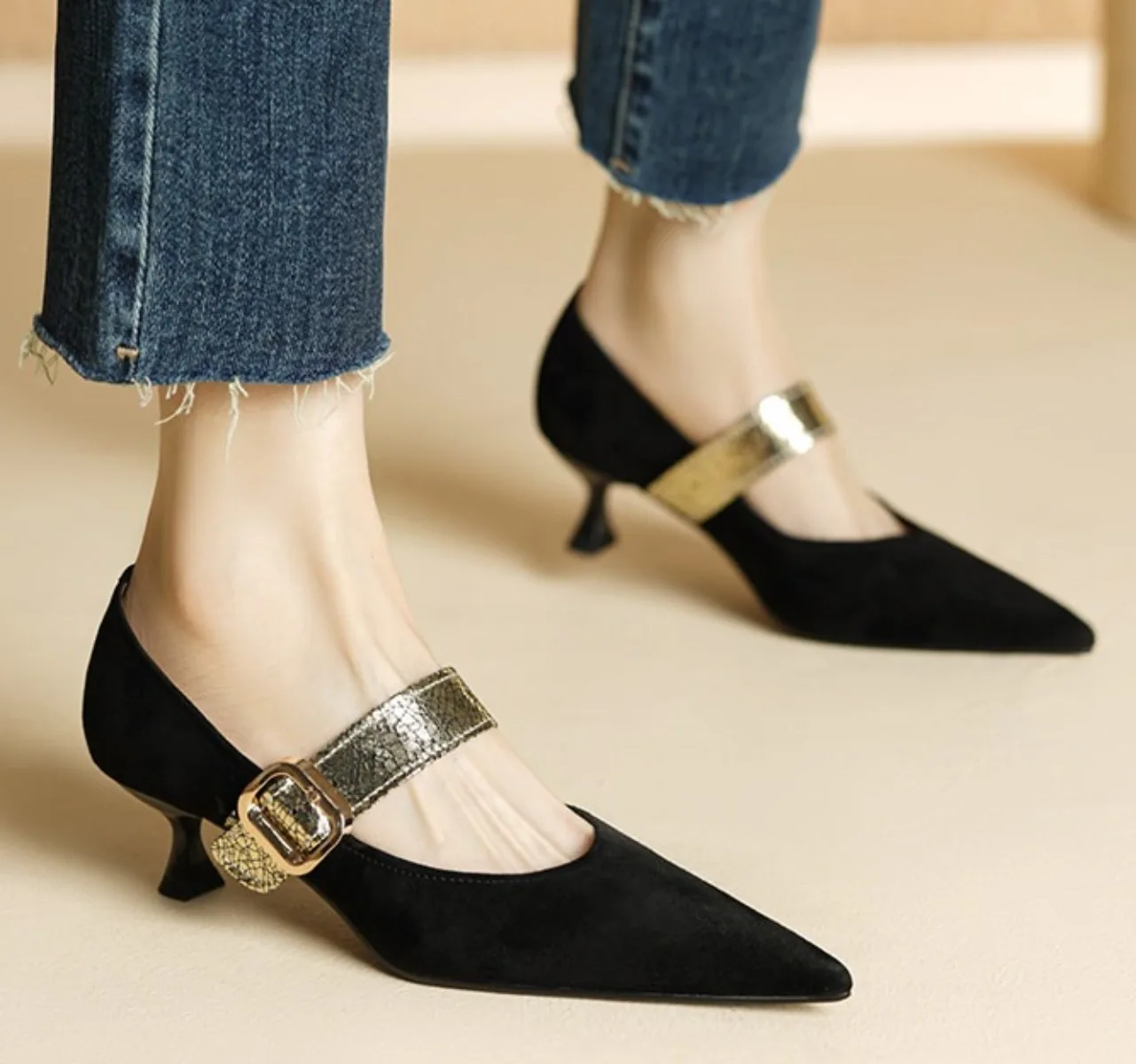 

New Spring Autumn Women Shoes French Style Pointed Toe Low-cut Single Buckle Strap Kitten Heel Elegant All-match Footwear 2026