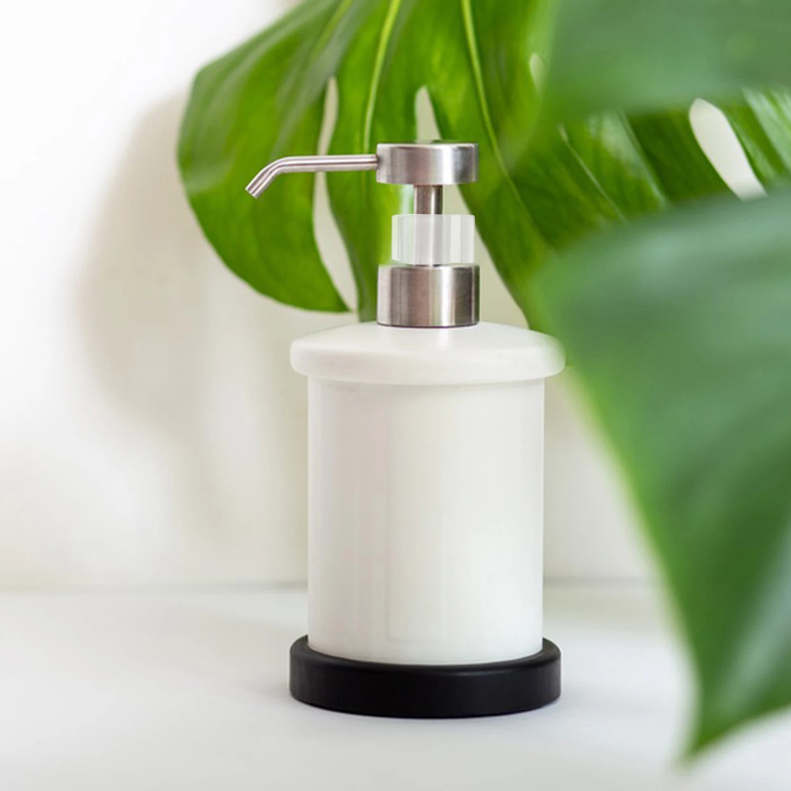 

30pcs Bottle Pump Lock Clips Leakproof Lotion Dispenser Pump Collar Cleansing Oil Bottle Accessories For