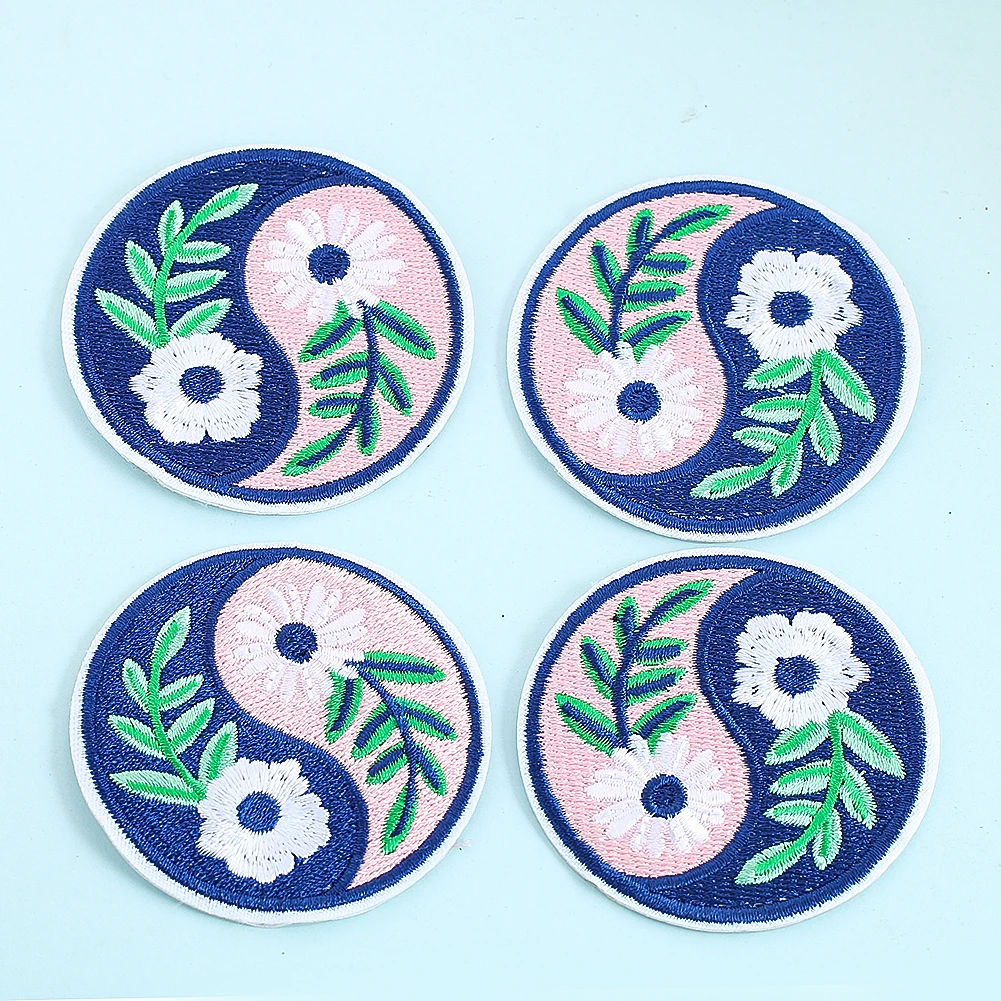 2PCS Ying Yang Flower Patches Iron on Cloth Stickers Feng Shui Tai Chi Embroidered Applique Emblem Chinese Taoism Symbol Badge